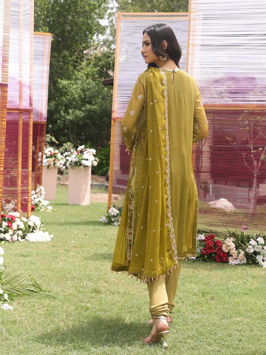  unstitched suits for women,unstitched clothes,sale on unstitched,ladies 3 piece suit,unstitched embroidered suits,embroidered pakistani dress,online dress shopping,unstitched luxury collectionUNW24CH011UT