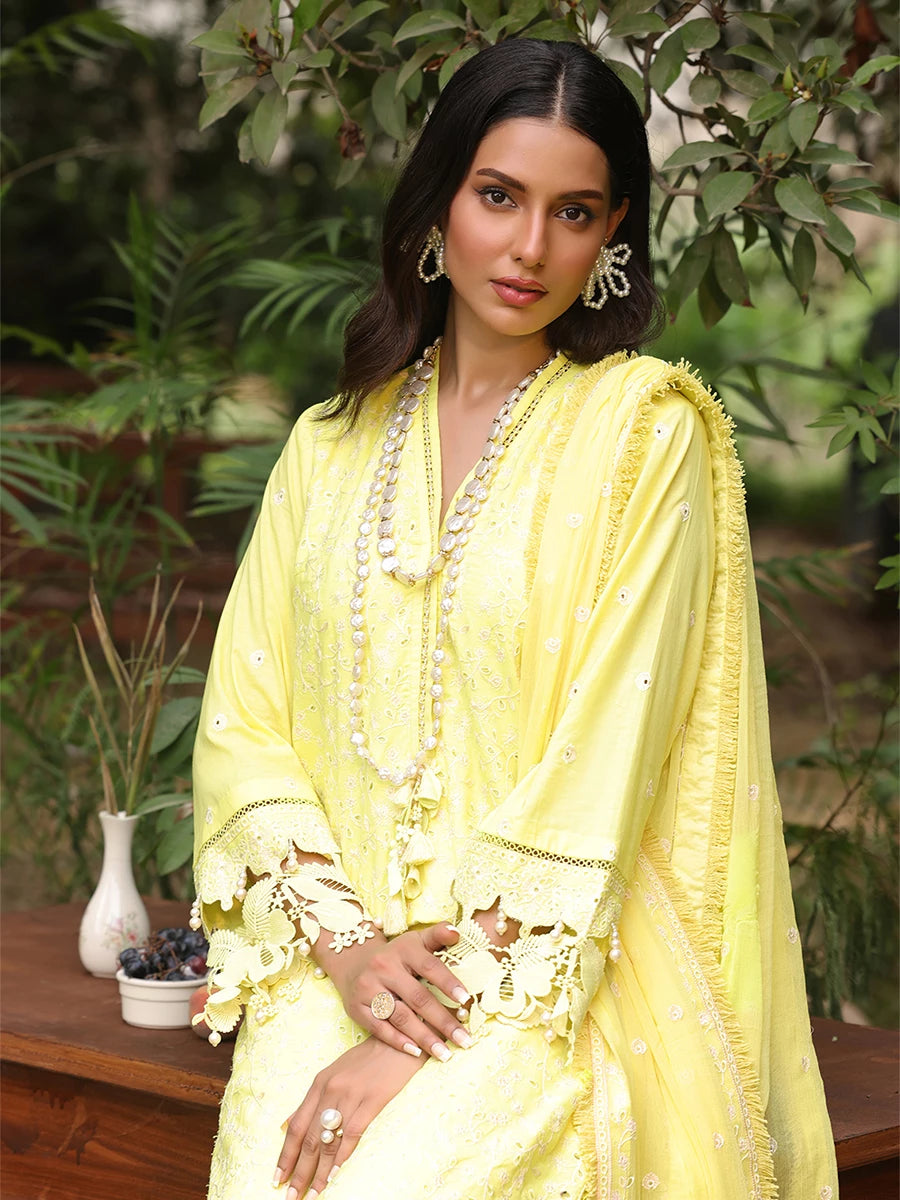 unstitched suits, unstitched sale,3 piece Cambric suit unstitched,3 piece suit for women,embroidered pakistani dress,luxury unstitched collection,UNS24CK018UT