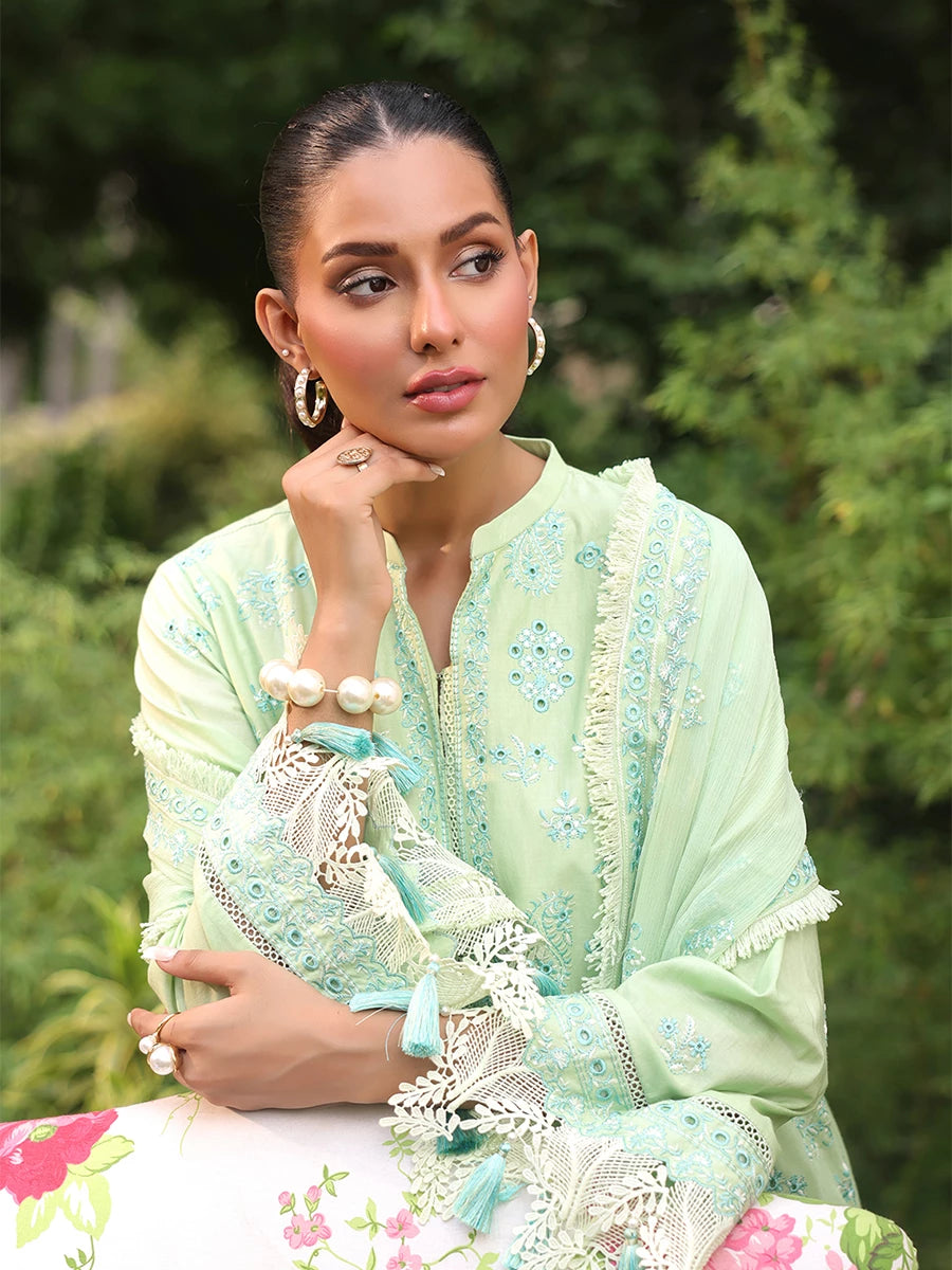 unstitched suits, unstitched sale,3 piece Cambric suit unstitched,3 piece suit for women,embroidered pakistani dress,luxury unstitched collection,UNW24CK001UT