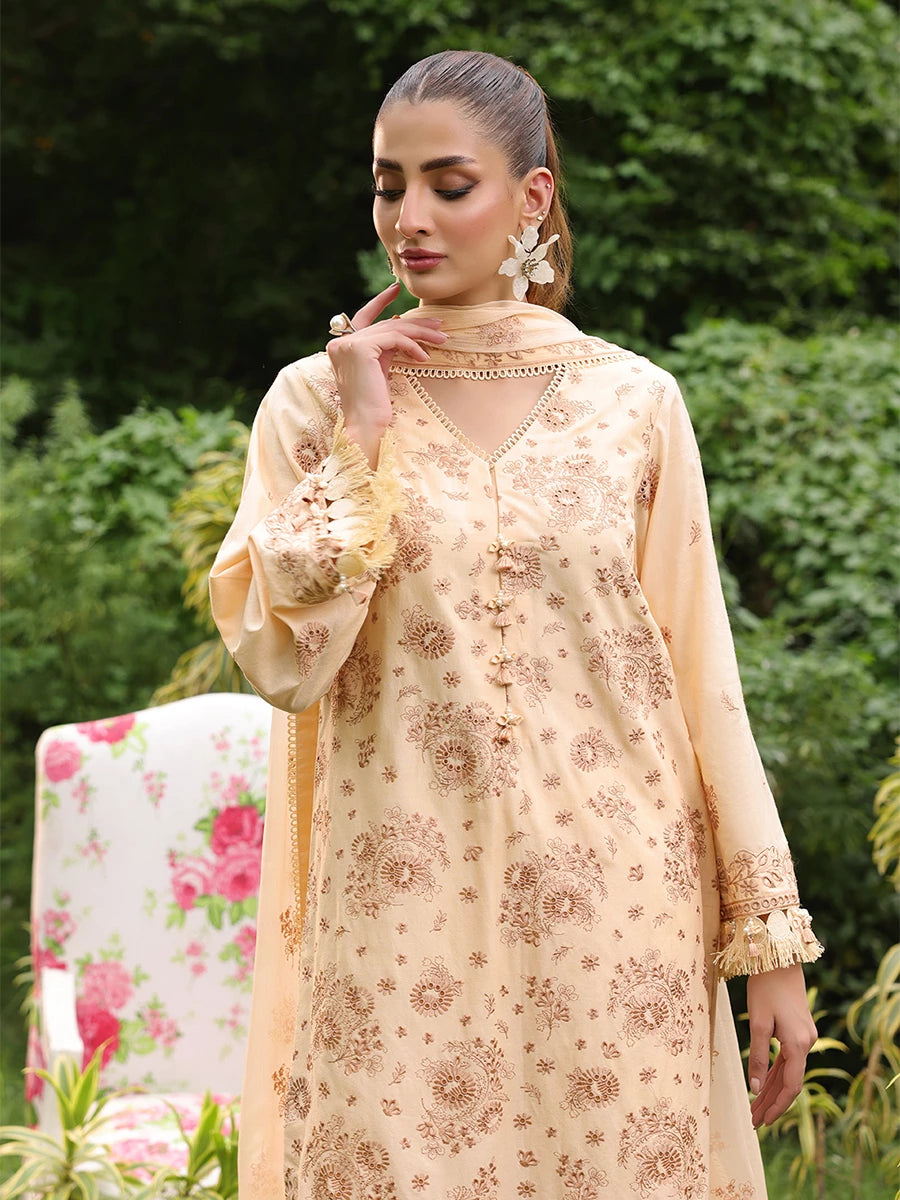 unstitched suits, unstitched sale,3 piece Cambric suit unstitched,3 piece suit for women,embroidered pakistani dress,luxury unstitched collection,UNW24CK002UT