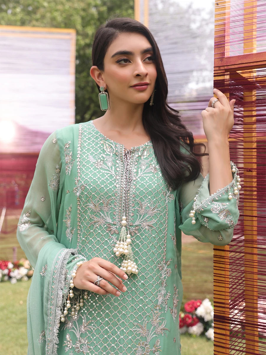  unstitched suits for women,unstitched clothes,sale on unstitched,ladies 3 piece suit,unstitched embroidered suits,embroidered pakistani dress,online dress shopping,unstitched luxury collectionUNW24CH005UT