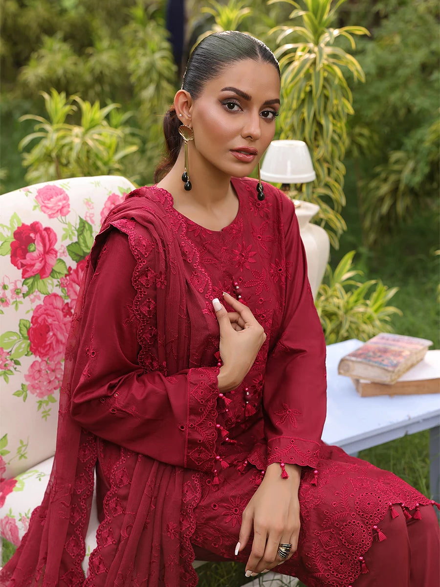 unstitched suits, unstitched sale,3 piece Cambric suit unstitched,3 piece suit for women,embroidered pakistani dress,luxury unstitched collection,UNW24CK006UT