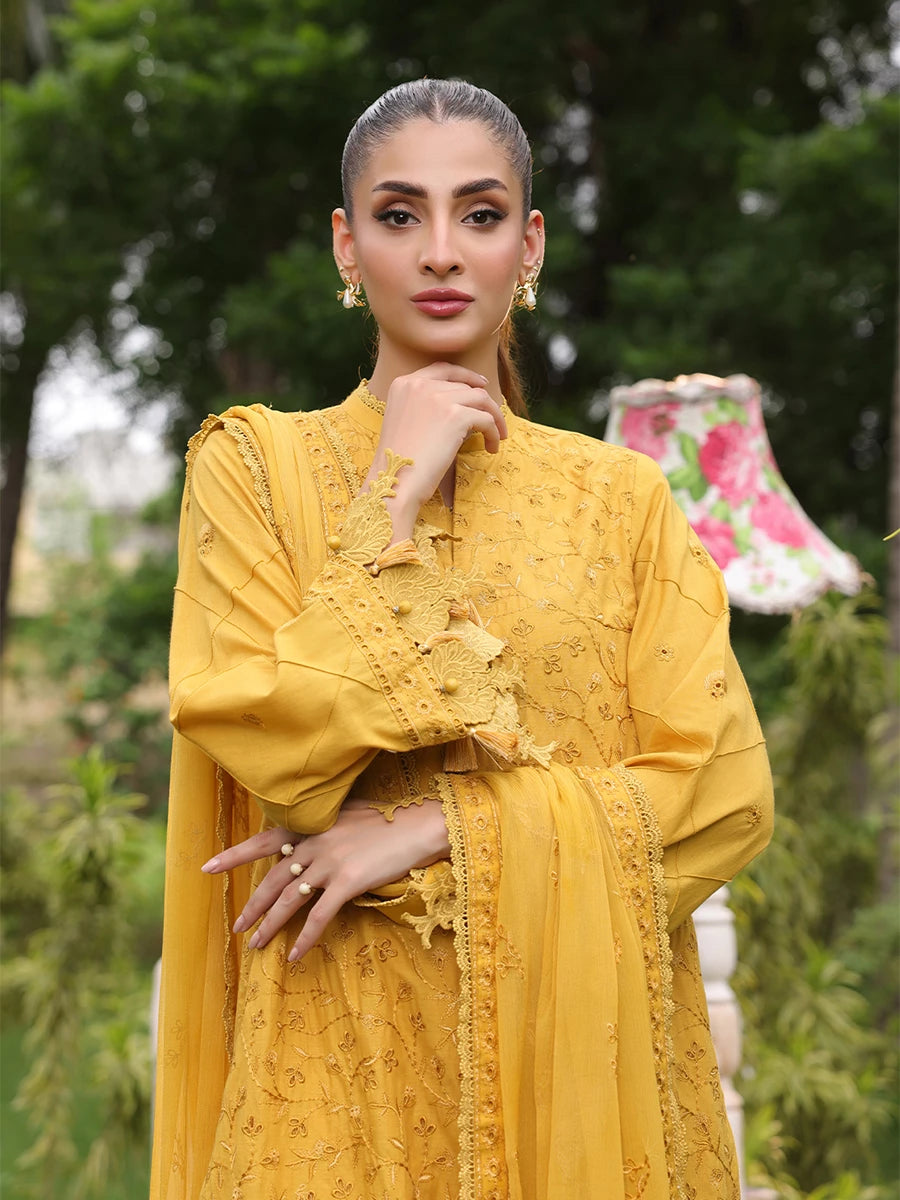 unstitched suits, unstitched sale,3 piece Cambric suit unstitched,3 piece suit for women,embroidered pakistani dress,luxury unstitched collection,UNW24CK010UT