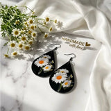 Moonlit Daisy Earring
