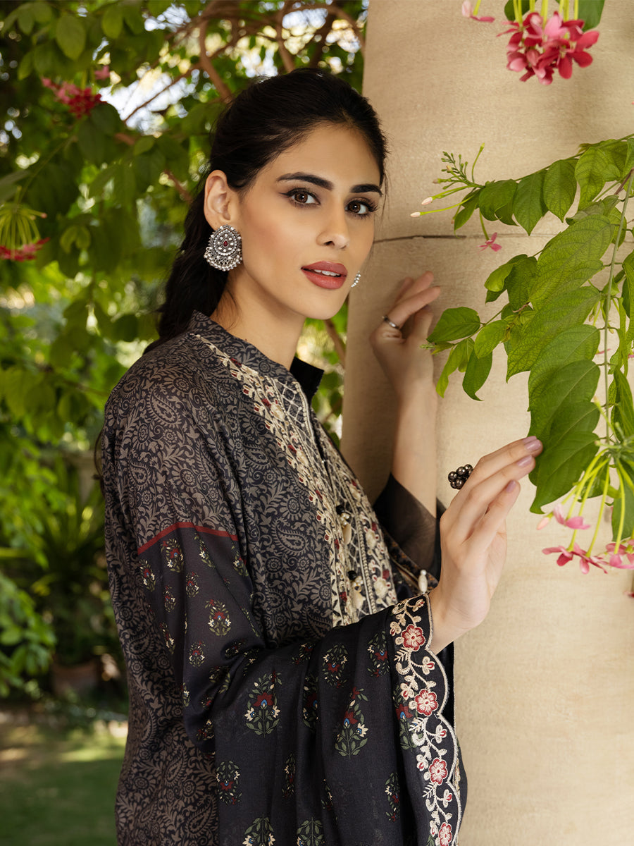 2pc Unstitched- Printed Embroidered Shirt With Dyed Cambric Trouser