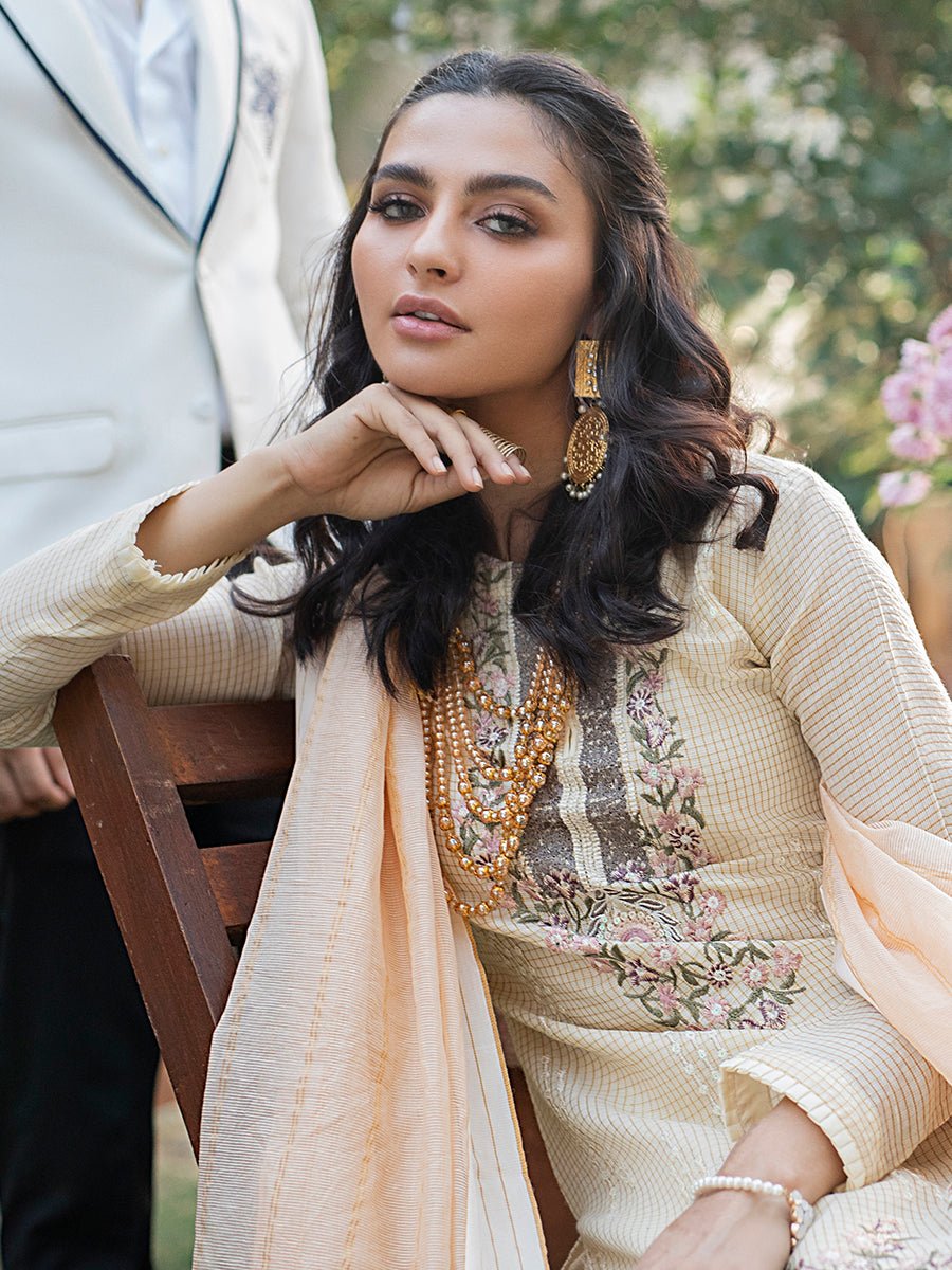 Peachy Shine - Unstitched 3pc Fancy Base Embroidered Shirt with Fancy khaddi Dupatta & Dyed Raw Silk Trouser - Vogue (WK-00663) - SalitexOnline