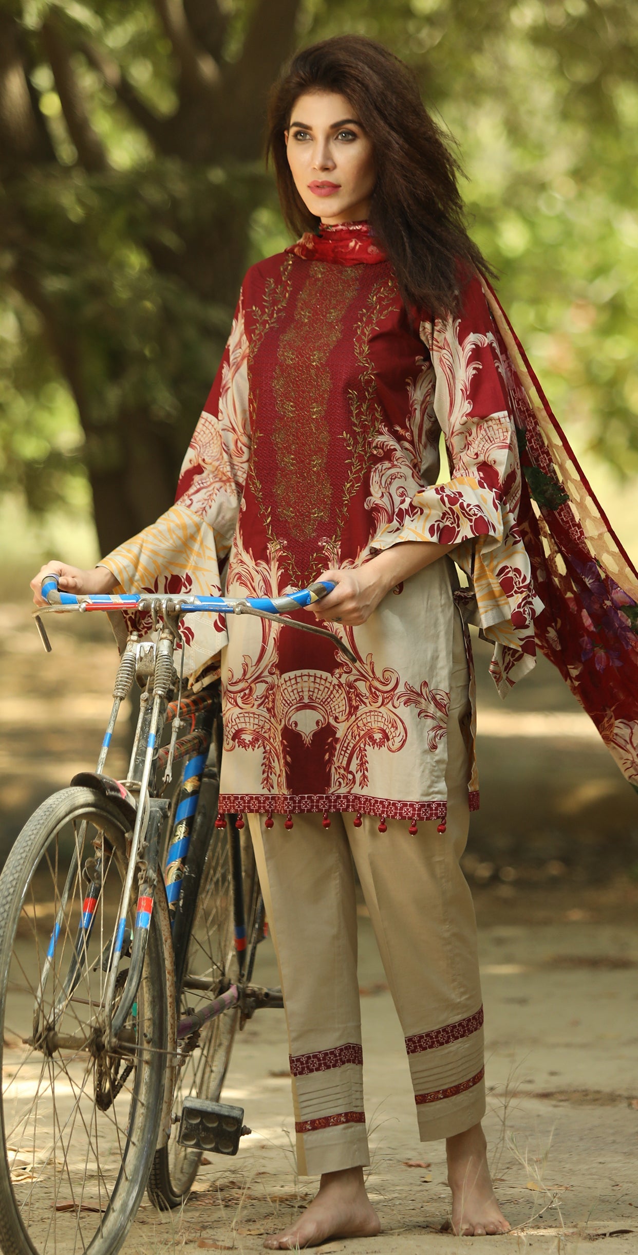 Printed Cambric Shirt with Embroidered Front & Broshia Jacquard Dupatta I 3pc (RC134A) - SalitexOnline