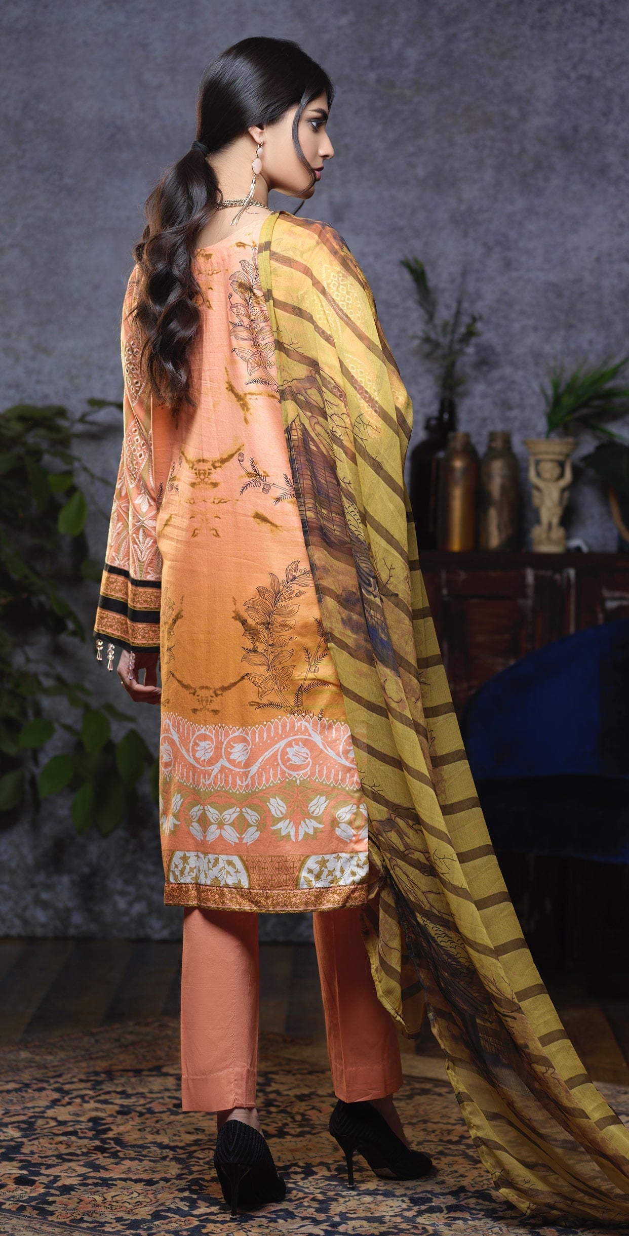 Stitched Printed Cambric Shirt with Embroidered Sleeves (Boring Work) , Printed Chiffon Dupatta & Dyed Trouser (RC-174B) - SalitexOnline