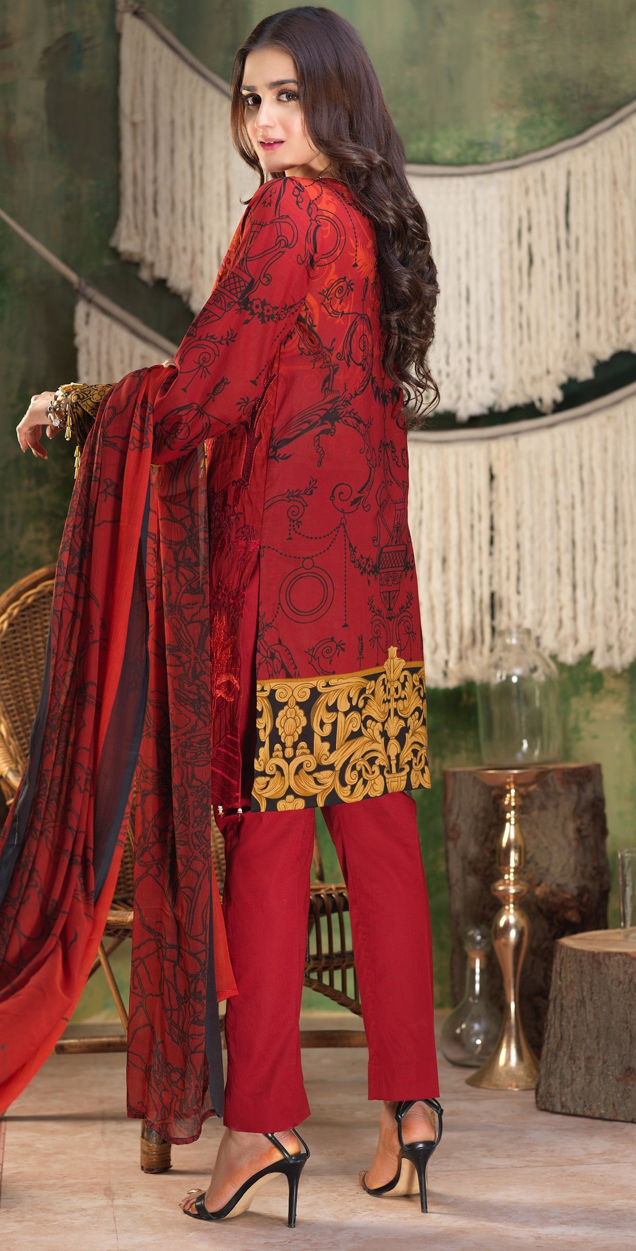 Stitched Printed Lawn Shirt with Embroidered Front , Printed Chiffon Dupatta & Cambric Trouser I Z'ure 3pc (WK-313A) - SalitexOnline