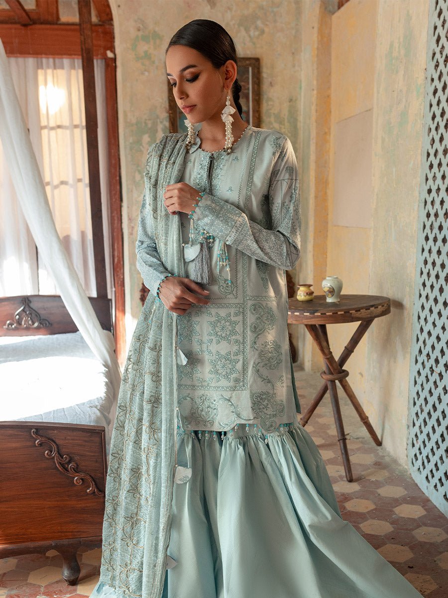 Unstitched 3pc - Heavy Embroidered Front With Printed Back & Sleeves with Chiffon Printed Embroidered Dupatta & Dyed Cambric Trouser - FAUSTINA (WK-00990AUT) - SalitexOnline